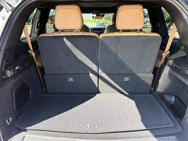 2023 Jeep Grand Cherokee L Summit 4x4