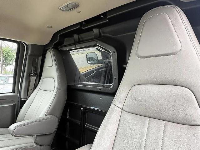 2025 Chevrolet Express Cargo Van RWD 2500 Extended Wheelbase WT