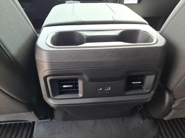2026 Chevrolet Silverado 1500 4WD Crew Cab Standard Bed LT