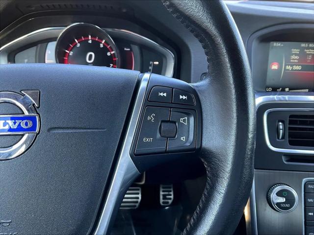 2016 Volvo S60 Cross Country T5 Platinum