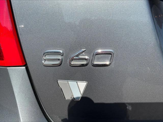 2016 Volvo S60 Cross Country T5 Platinum