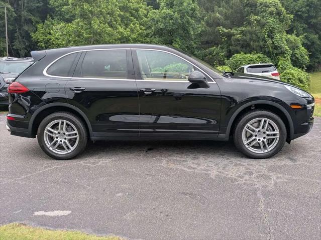 2016 Porsche Cayenne Cayenne