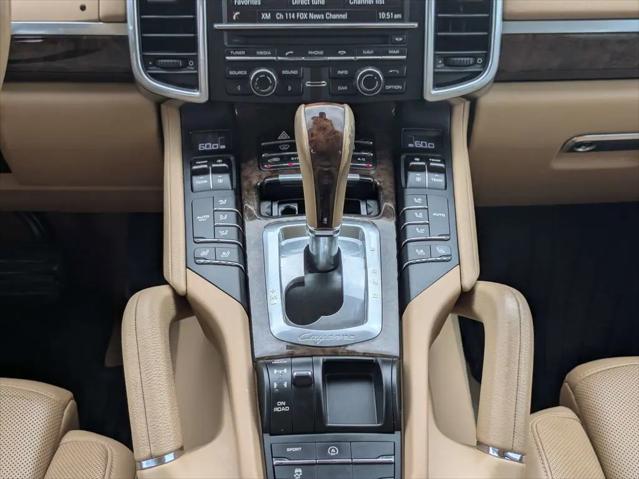 2016 Porsche Cayenne Cayenne