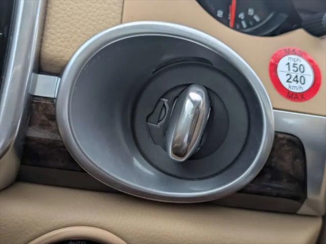 2016 Porsche Cayenne Cayenne
