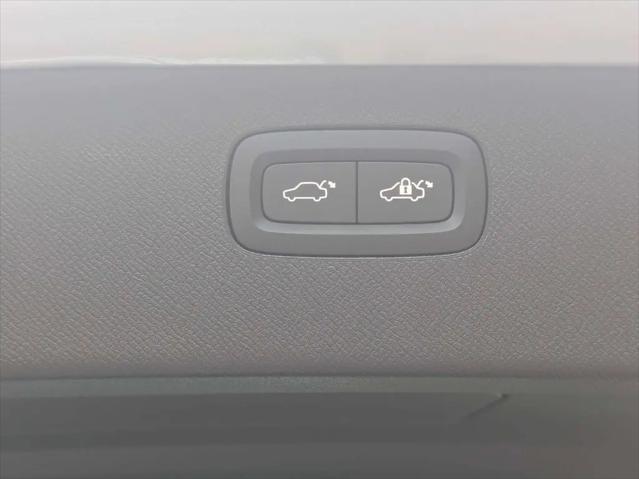 2026 Volvo XC90 Plus, B6 AWD Gas (mild hybrid), Gasoline, Bright, 7 Seats