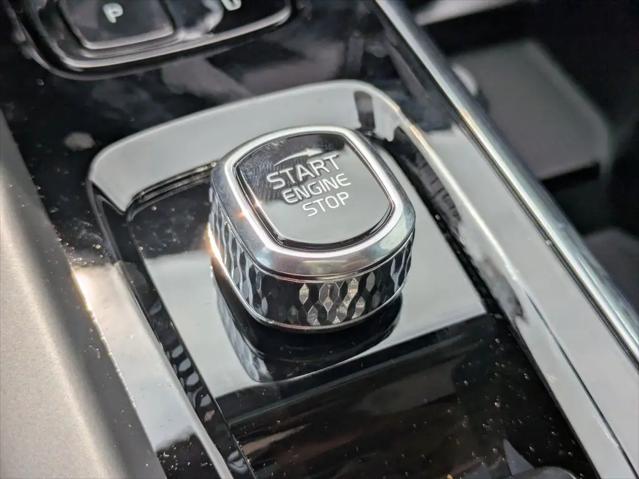 2026 Volvo XC90 Plus, B6 AWD Gas (mild hybrid), Gasoline, Bright, 7 Seats