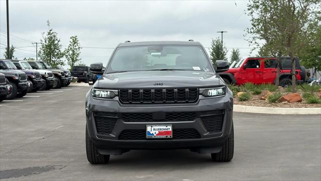 2026 Jeep Grand Cherokee Altitude 4x4