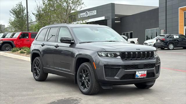 2026 Jeep Grand Cherokee Altitude 4x4