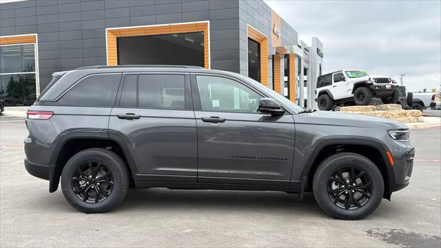 2026 Jeep Grand Cherokee Altitude 4x4