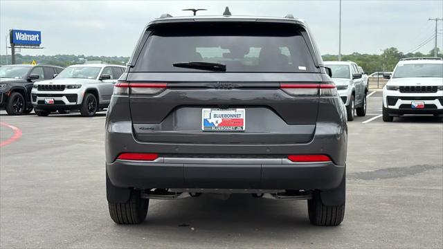 2026 Jeep Grand Cherokee Altitude 4x4