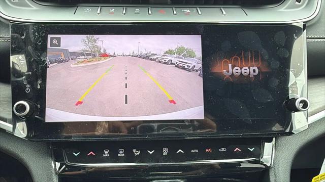 2026 Jeep Grand Cherokee Altitude 4x4