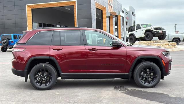 2026 Jeep Grand Cherokee Altitude 4x4