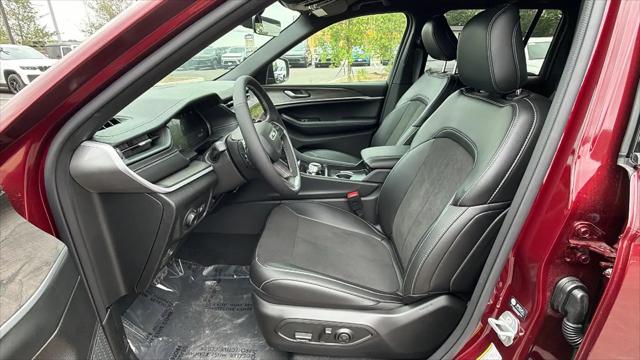 2026 Jeep Grand Cherokee Altitude 4x4