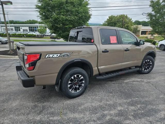 2023 Nissan Titan Crew Cab PRO-4X 4x4