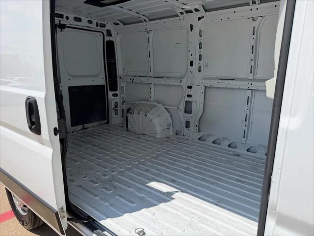 2023 Ram ProMaster Cargo Van Low Roof 136" WB