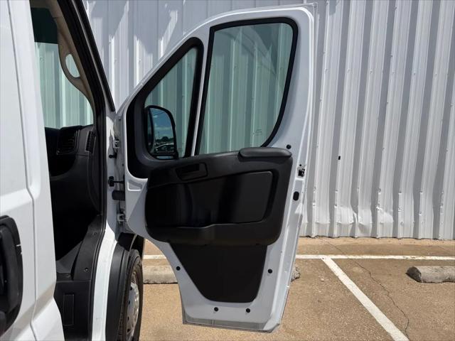 2023 Ram ProMaster Cargo Van Low Roof 136" WB