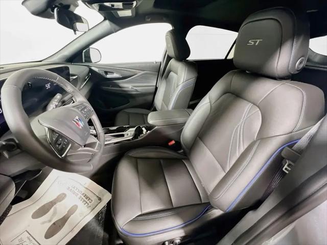 2026 Buick NV Sport Touring FWD
