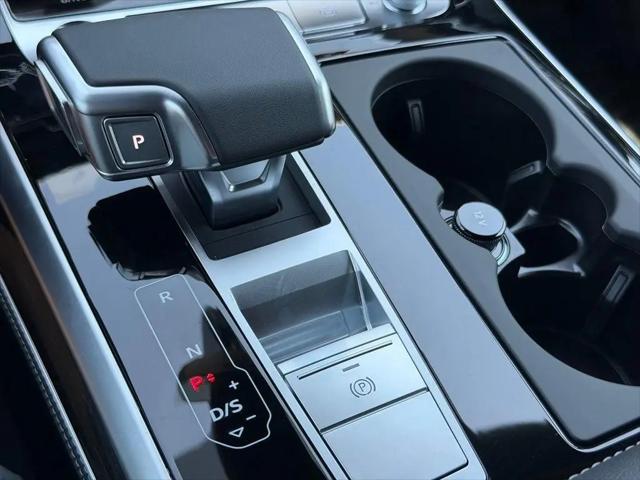 2026 Audi Q8 Premium Plus 55 TFSI quattro Tiptronic
