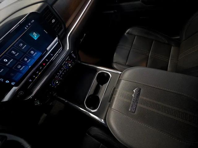2024 Chevrolet Silverado 2500HD 4WD Crew Cab Standard Bed High Country