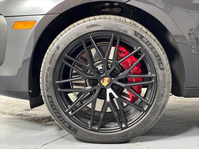 2024 Porsche Macan GTS