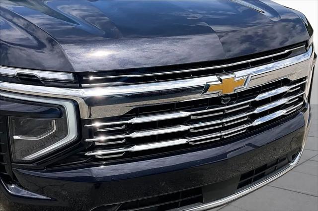 2025 Chevrolet Suburban 2WD Premier