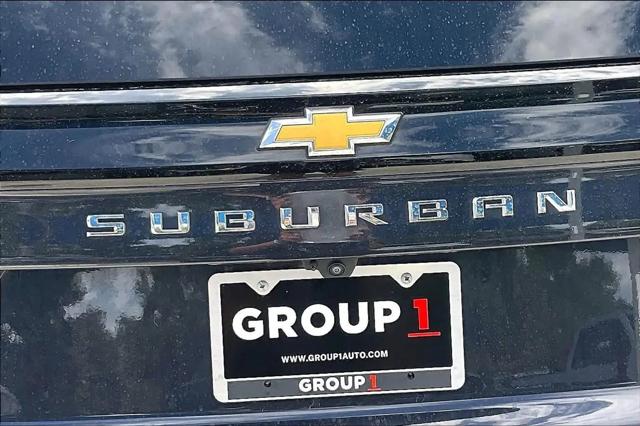 2025 Chevrolet Suburban 2WD Premier