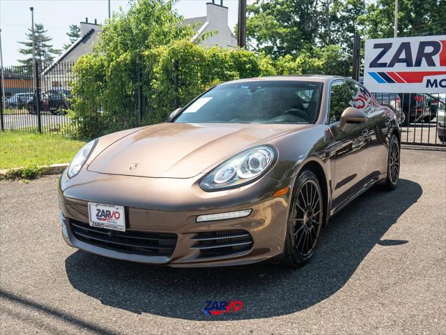 2015 Porsche Panamera S