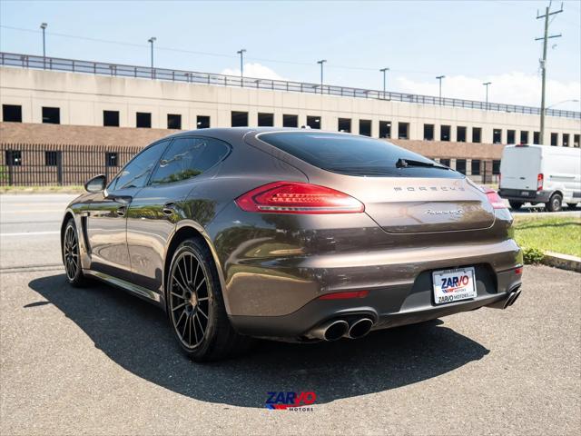 2015 Porsche Panamera S
