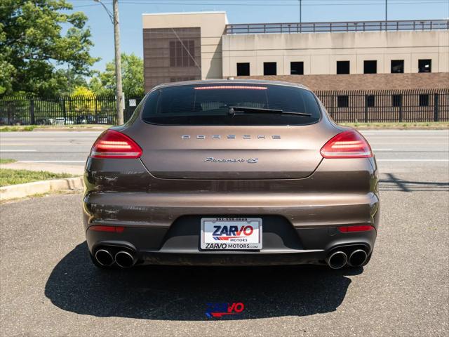 2015 Porsche Panamera S