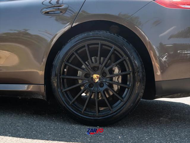 2015 Porsche Panamera S