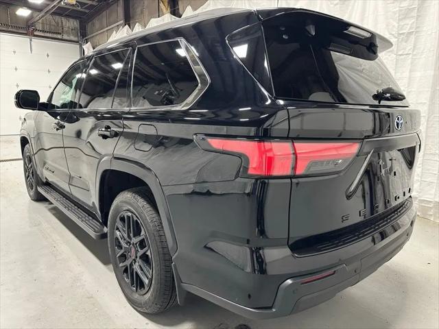2024 Toyota Sequoia SR5