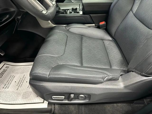 2024 Toyota Sequoia SR5