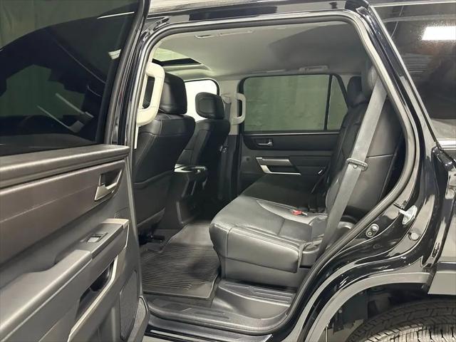 2024 Toyota Sequoia SR5
