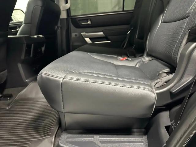 2024 Toyota Sequoia SR5