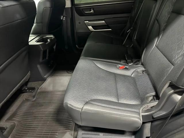 2024 Toyota Sequoia SR5