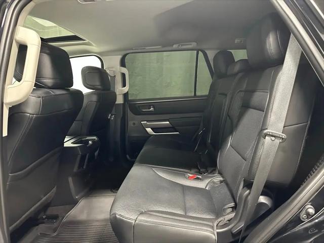 2024 Toyota Sequoia SR5