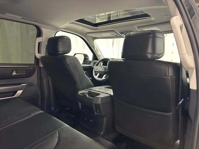 2024 Toyota Sequoia SR5
