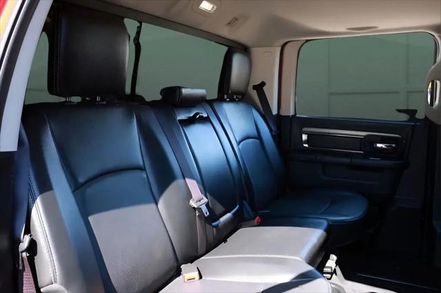 2017 Ram 1500 Night Crew Cab 4x4 5'7" Box