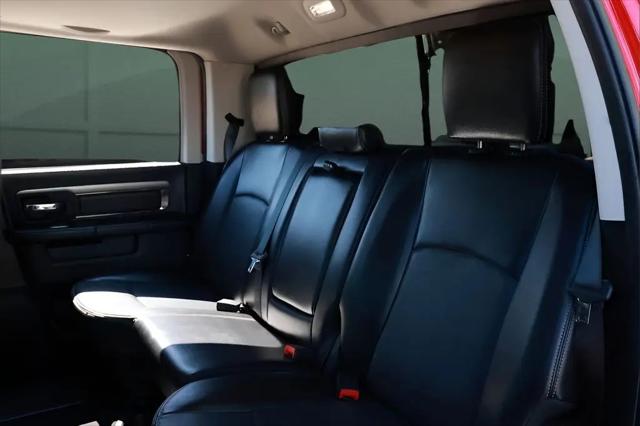 2017 Ram 1500 Night Crew Cab 4x4 5'7" Box