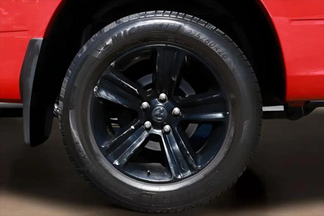 2017 Ram 1500 Night Crew Cab 4x4 5'7" Box