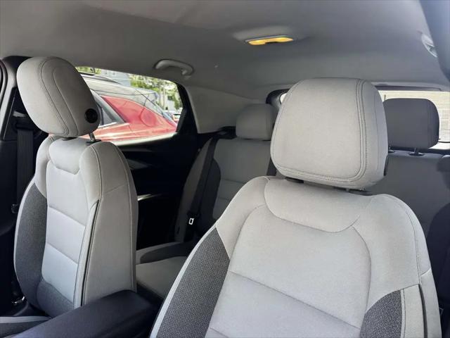 2024 Chevrolet TrailBlazer AWD LS