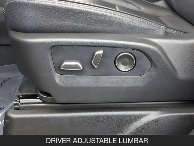 2025 GMC Yukon XL 4WD Denali