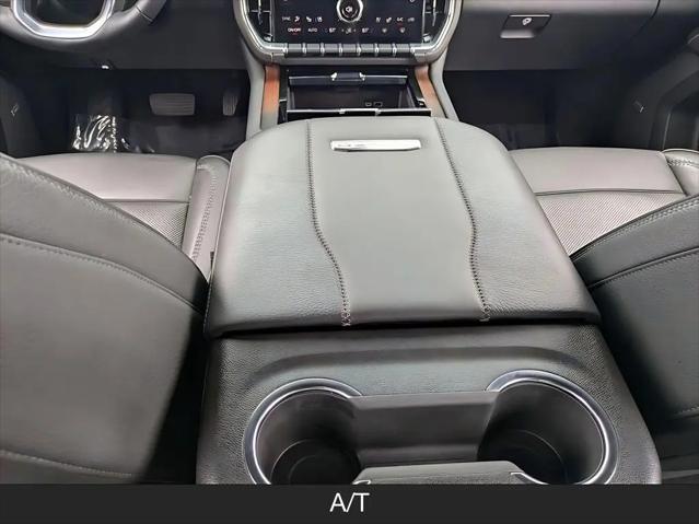 2025 GMC Yukon XL 4WD Denali