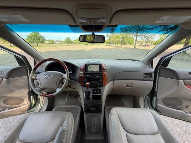 2010 Toyota Sienna XLE