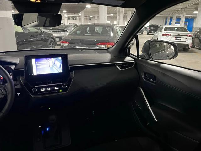 2026 Toyota Corolla Cross Hybrid SE