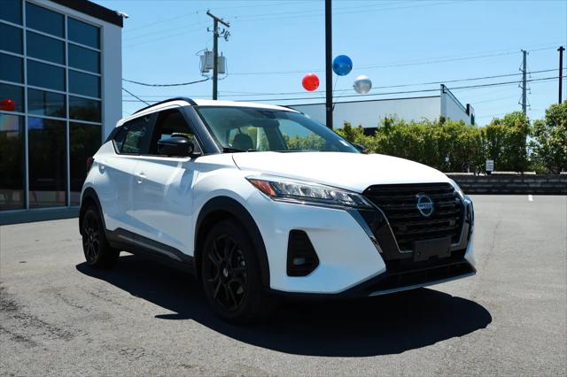 2021 Nissan Kicks SR Xtronic CVT
