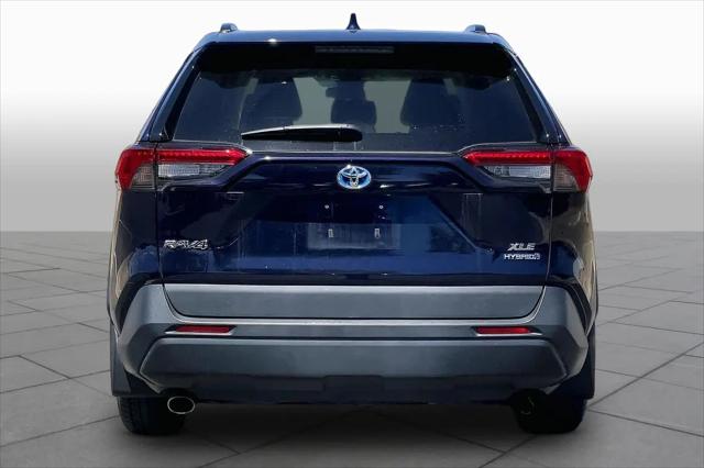 2021 Toyota RAV4 Hybrid XLE