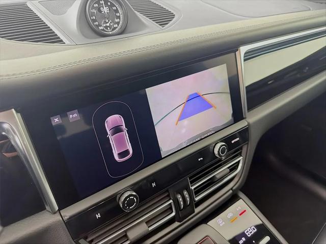 2023 Porsche Macan T