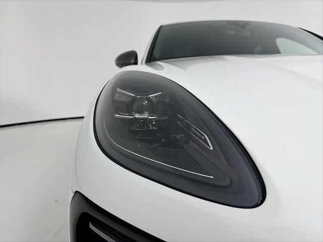 2023 Porsche Macan T