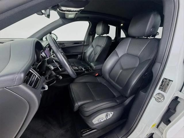 2023 Porsche Macan T